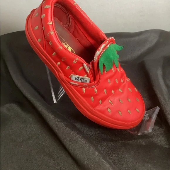 Vans Strawberry Themed Kids Shoes Side Kids 12.0 - Picture 3 of 7